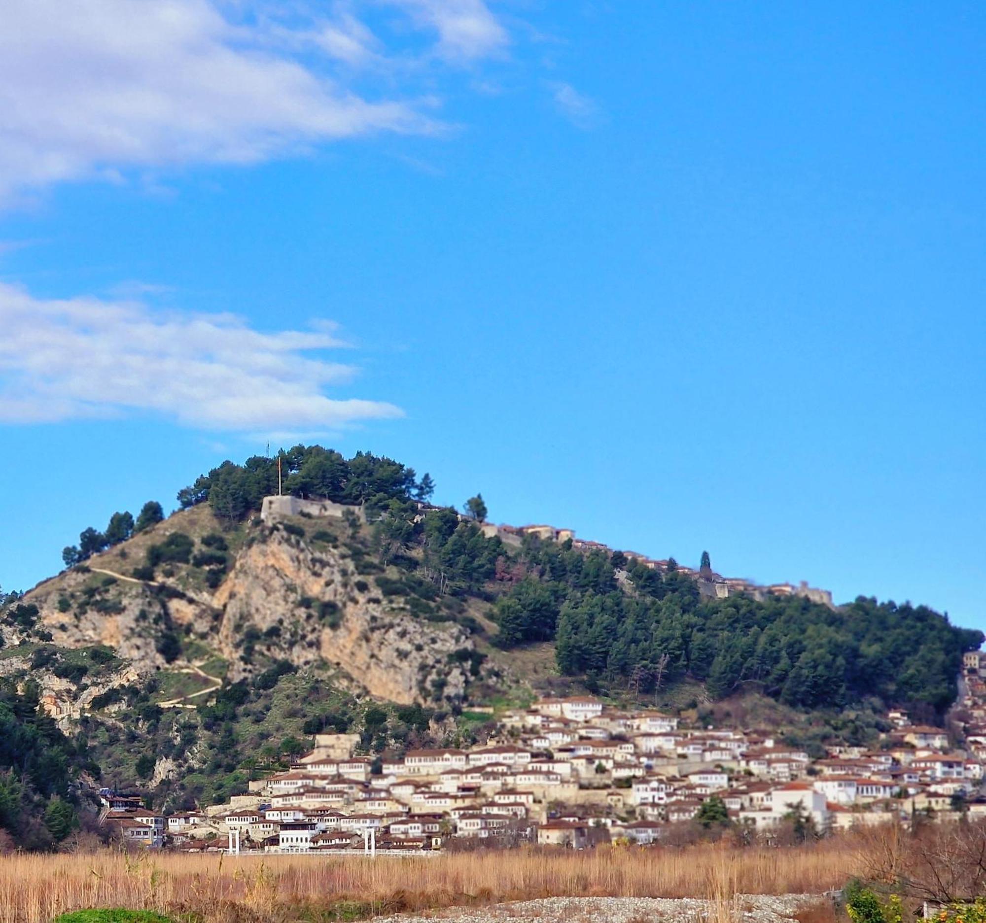 Apartaments Mimani 2 Berat Dış mekan fotoğraf