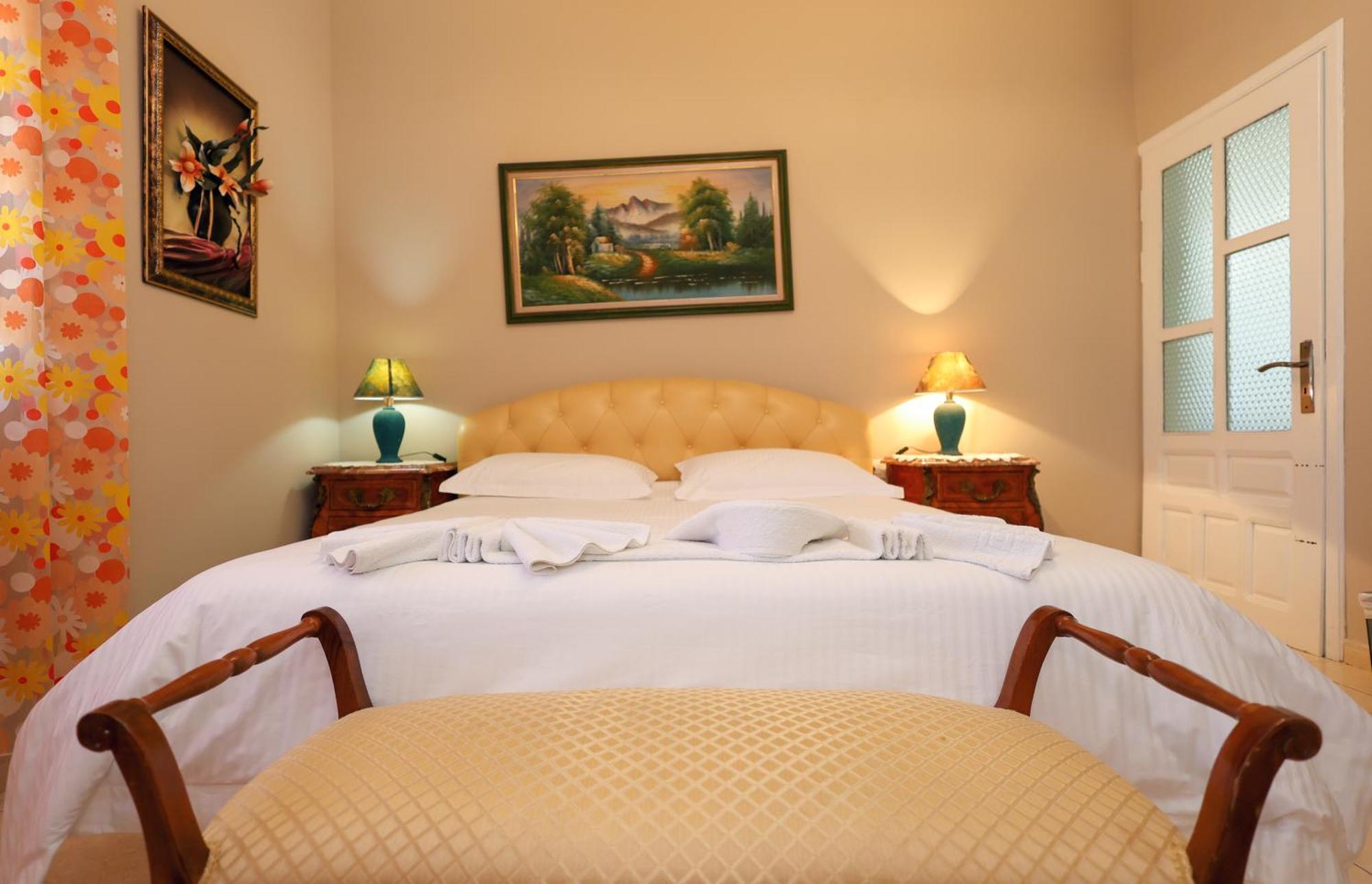 Apartaments Mimani 2 Berat Oda fotoğraf