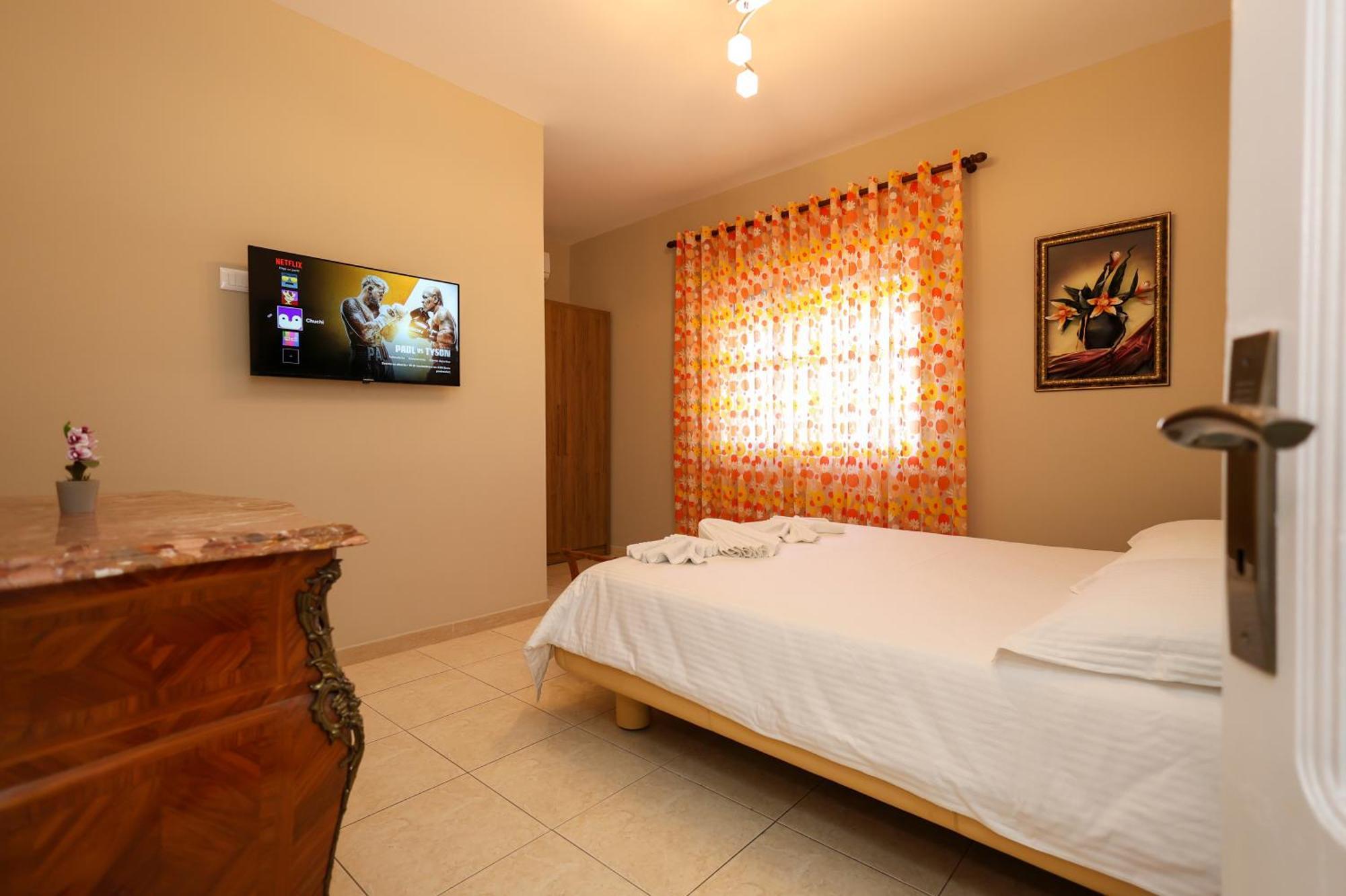 Apartaments Mimani 2 Berat Oda fotoğraf
